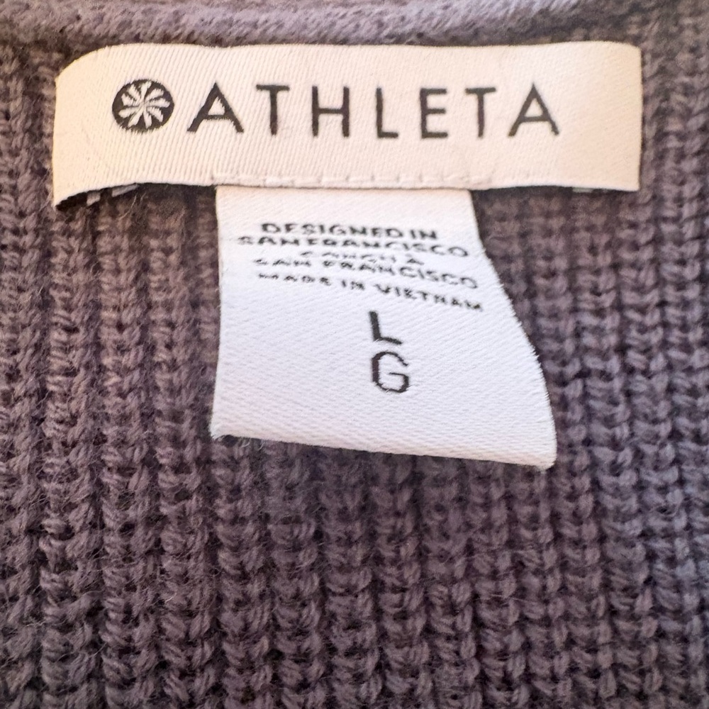 Athleta women’s ribbed knit v neck sweater - Picture 3 of 3